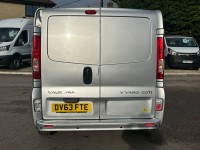VAUXHALL VIVARO