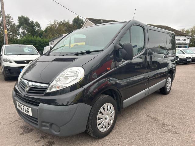 VAUXHALL VIVARO