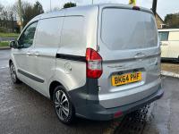 FORD TRANSIT COURIER