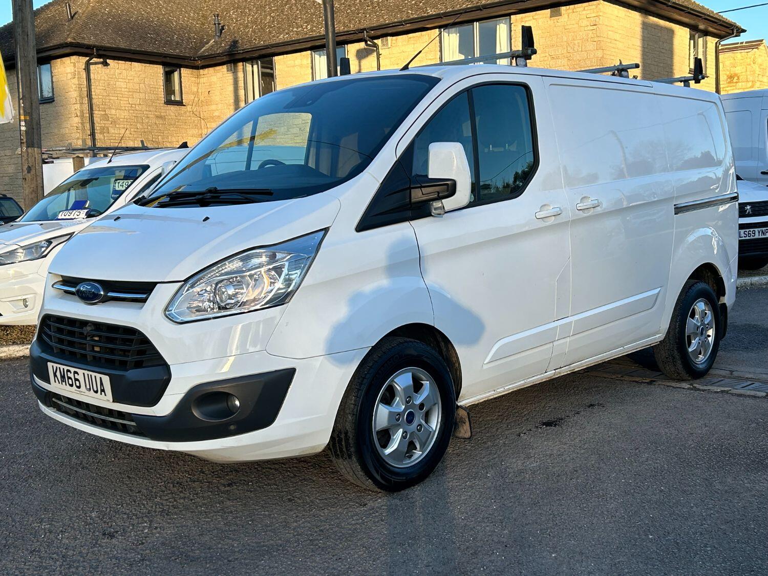 SOLD Used FORD TRANSIT CUSTOM 2016 White in Oxford, Oxfordshire