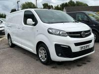 VAUXHALL VIVARO