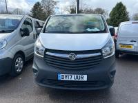 VAUXHALL VIVARO