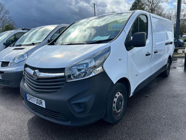 VAUXHALL VIVARO