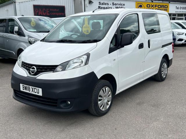 NISSAN NV200