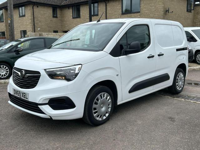 VAUXHALL COMBO