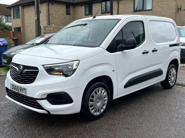 VAUXHALL COMBO