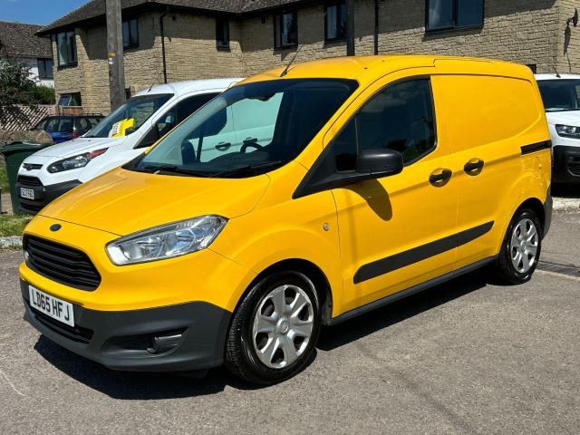 FORD TRANSIT COURIER