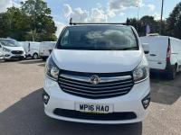 VAUXHALL VIVARO