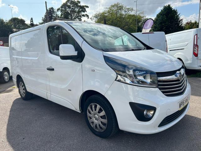 VAUXHALL VIVARO