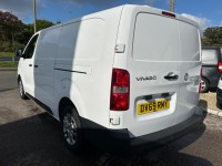 VAUXHALL VIVARO