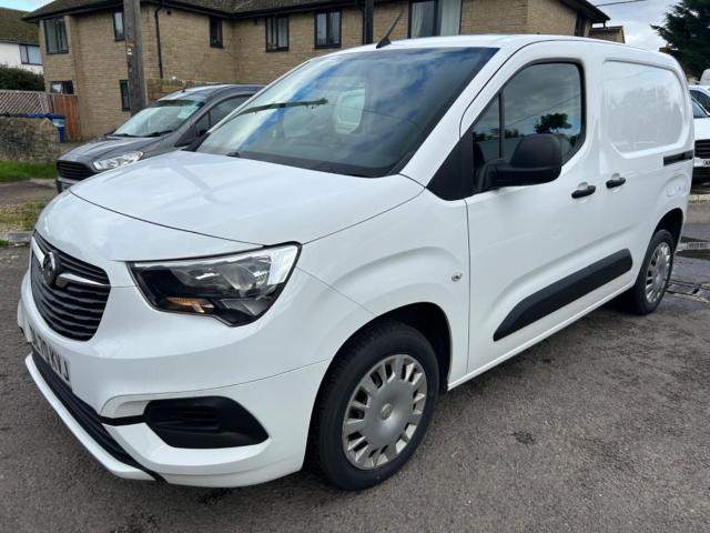 VAUXHALL COMBO