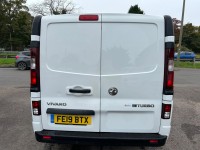 VAUXHALL VIVARO