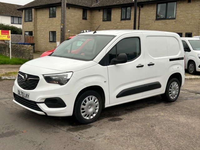VAUXHALL COMBO