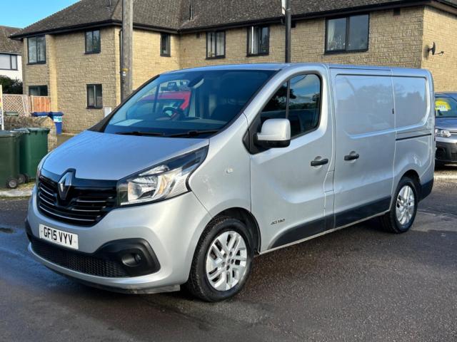 RENAULT TRAFIC
