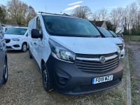 VAUXHALL VIVARO