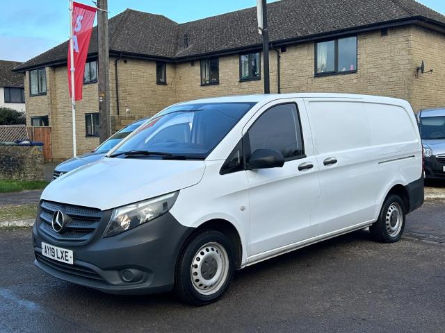 MERCEDES-BENZ VITO