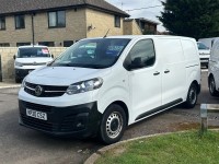 VAUXHALL VIVARO