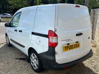 FORD TRANSIT COURIER