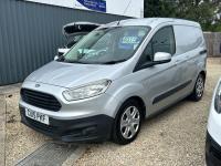 FORD TRANSIT COURIER