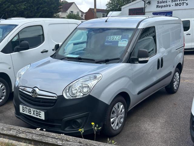 VAUXHALL COMBO