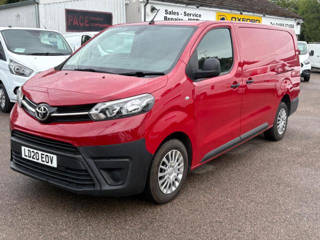 TOYOTA PROACE
