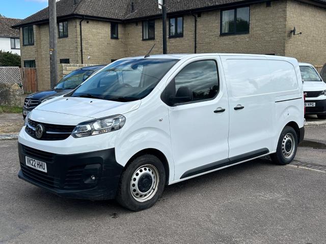 VAUXHALL VIVARO