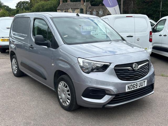 VAUXHALL COMBO