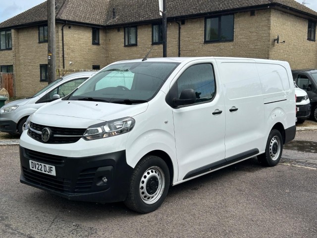 VAUXHALL VIVARO