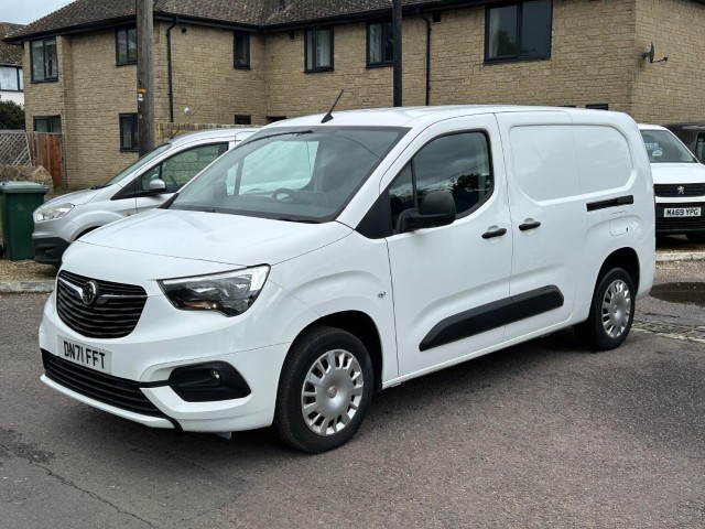 VAUXHALL COMBO