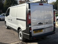 VAUXHALL VIVARO