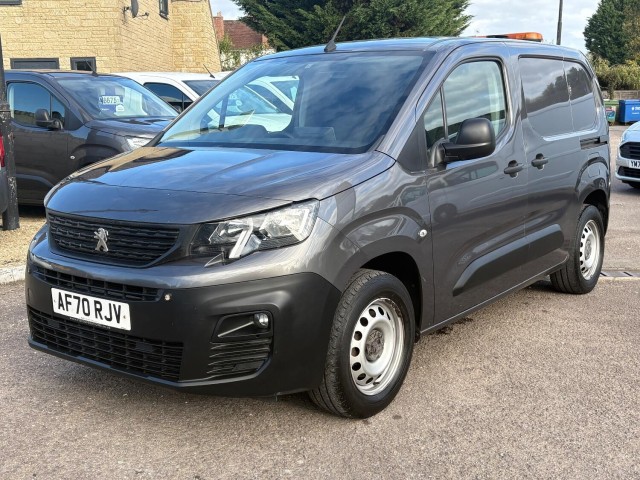 PEUGEOT PARTNER