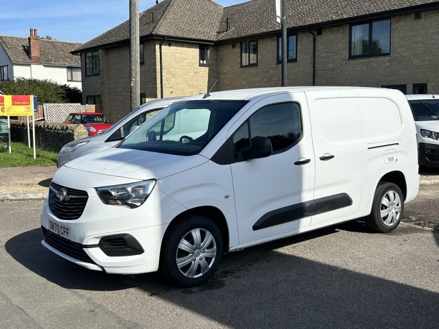 VAUXHALL COMBO