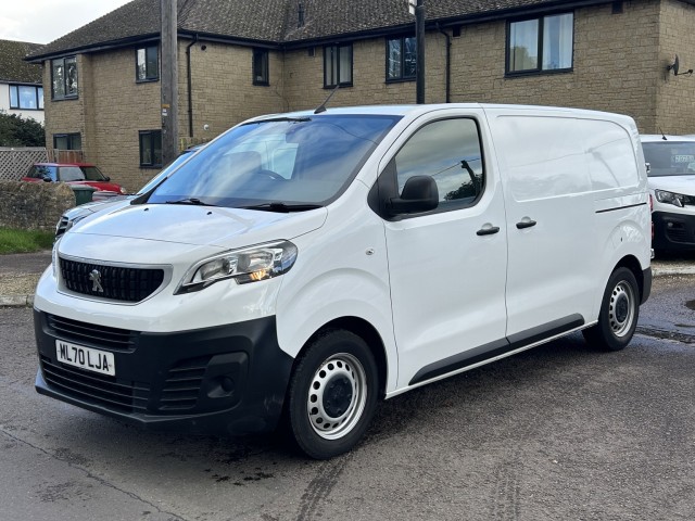 PEUGEOT EXPERT