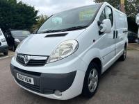 VAUXHALL VIVARO