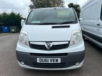 VAUXHALL VIVARO