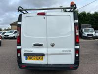VAUXHALL VIVARO