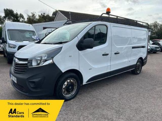 VAUXHALL VIVARO