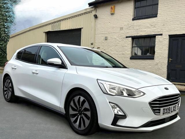 FORD FOCUS 1.0T EcoBoost Zetec