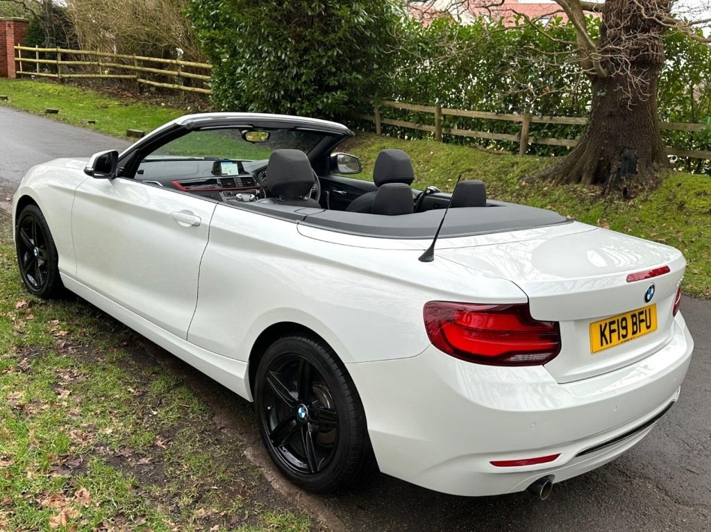 BMW 2 SERIES