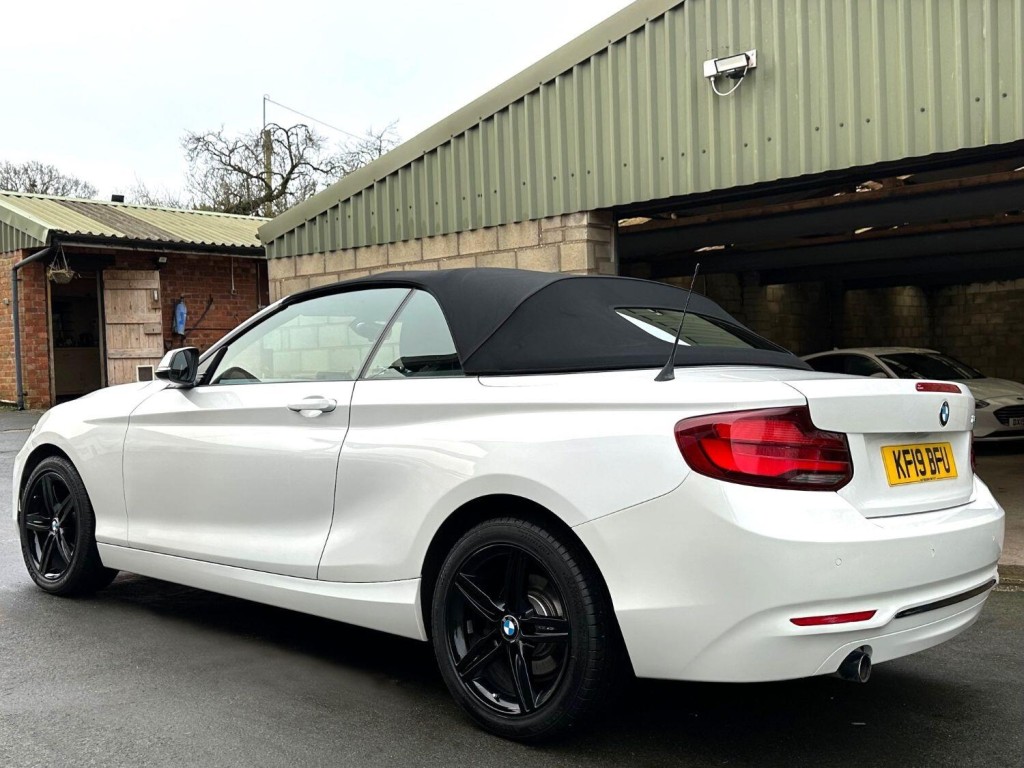 BMW 2 SERIES