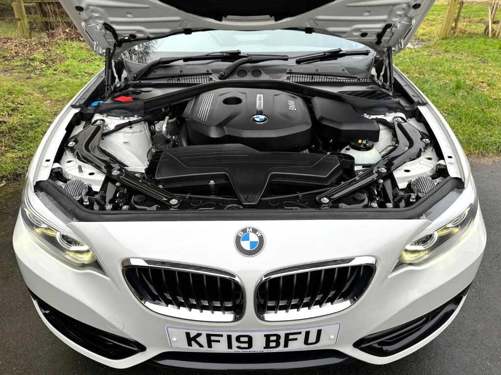BMW 2 SERIES