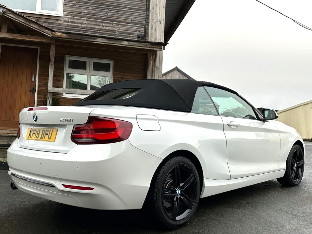 BMW 2 SERIES