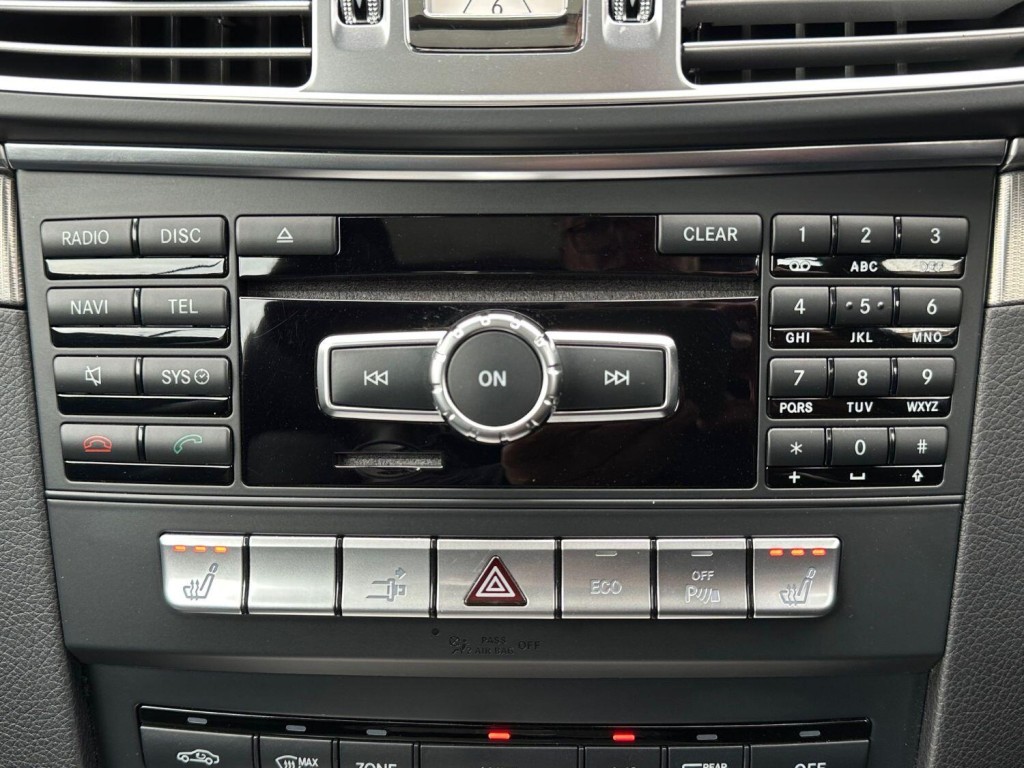MERCEDES-BENZ E CLASS