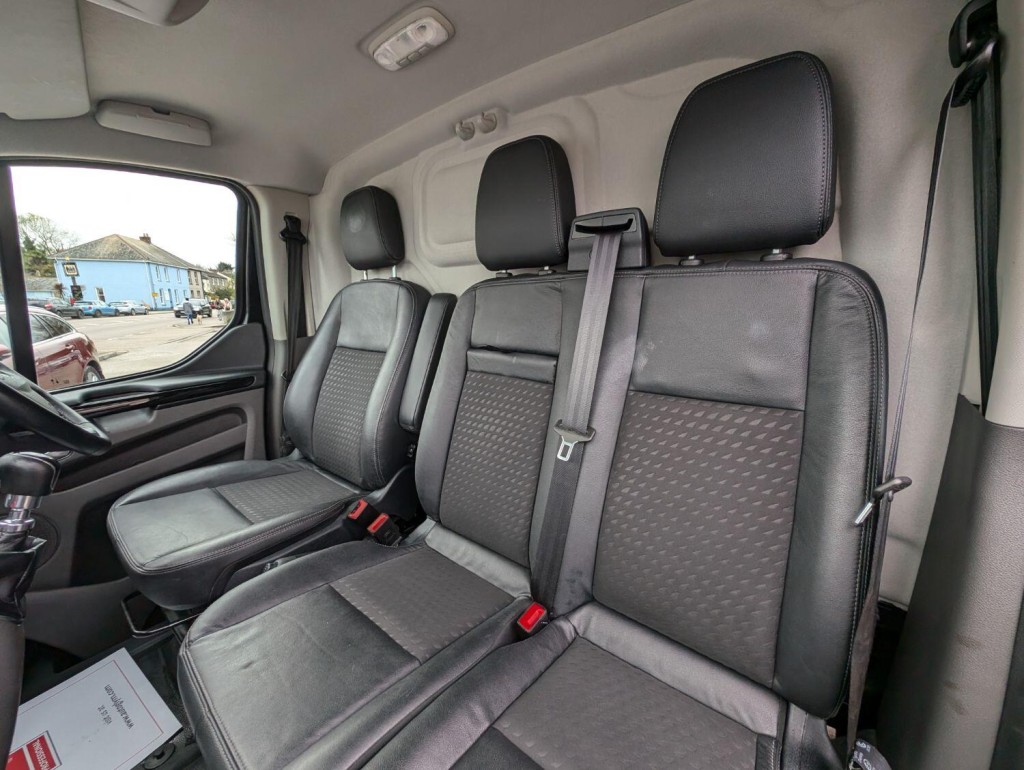 FORD TRANSIT CUSTOM
