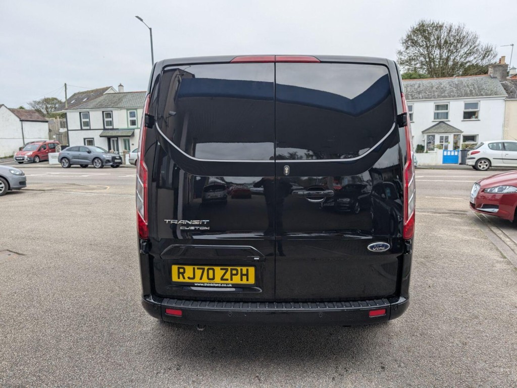 FORD TRANSIT CUSTOM