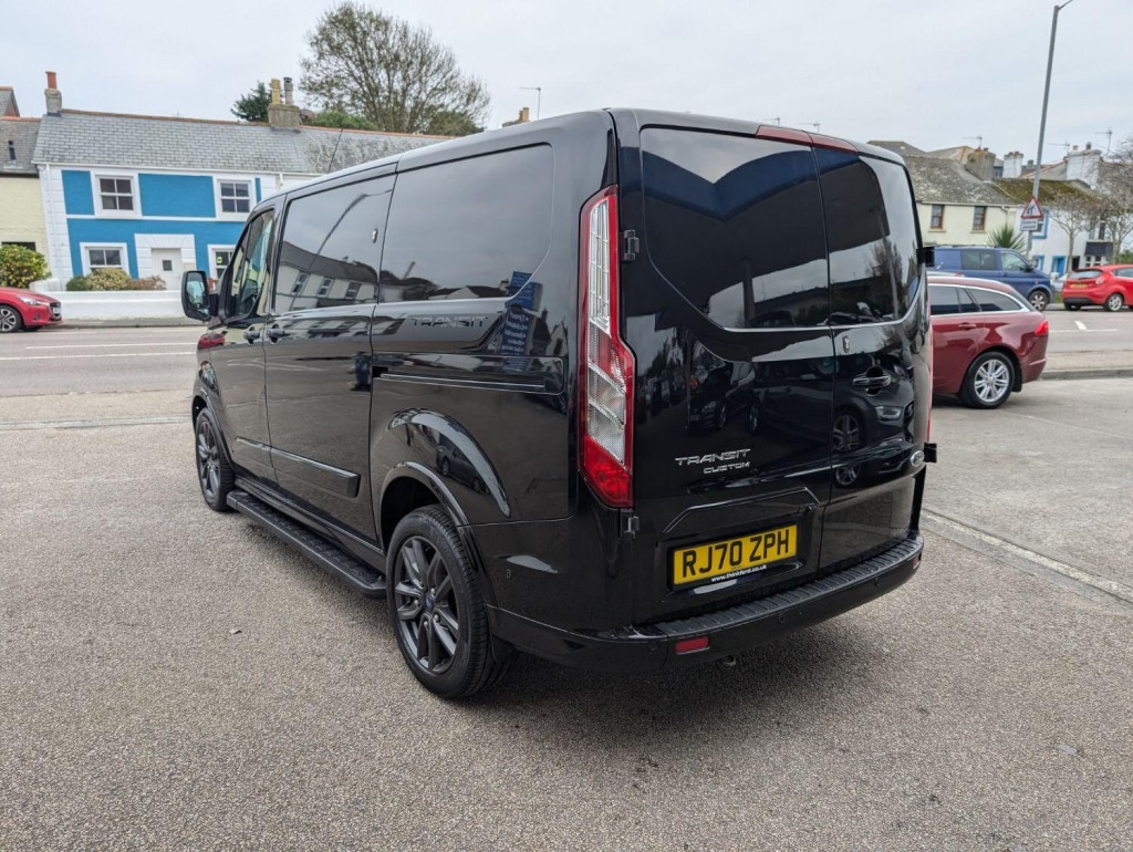 FORD TRANSIT CUSTOM