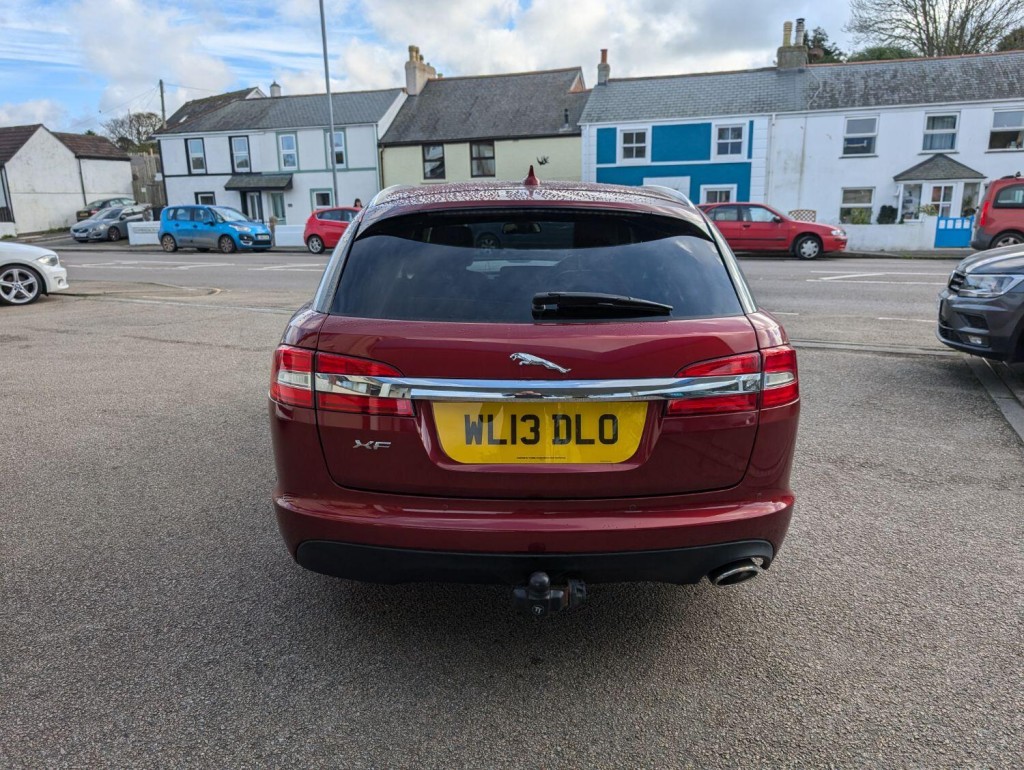JAGUAR XF