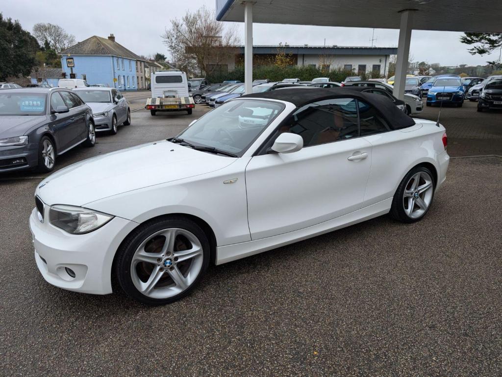 BMW 1 SERIES