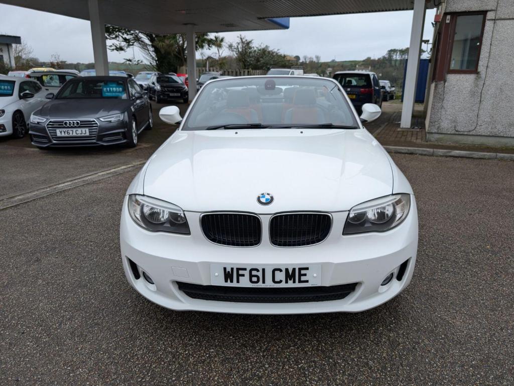 BMW 1 SERIES