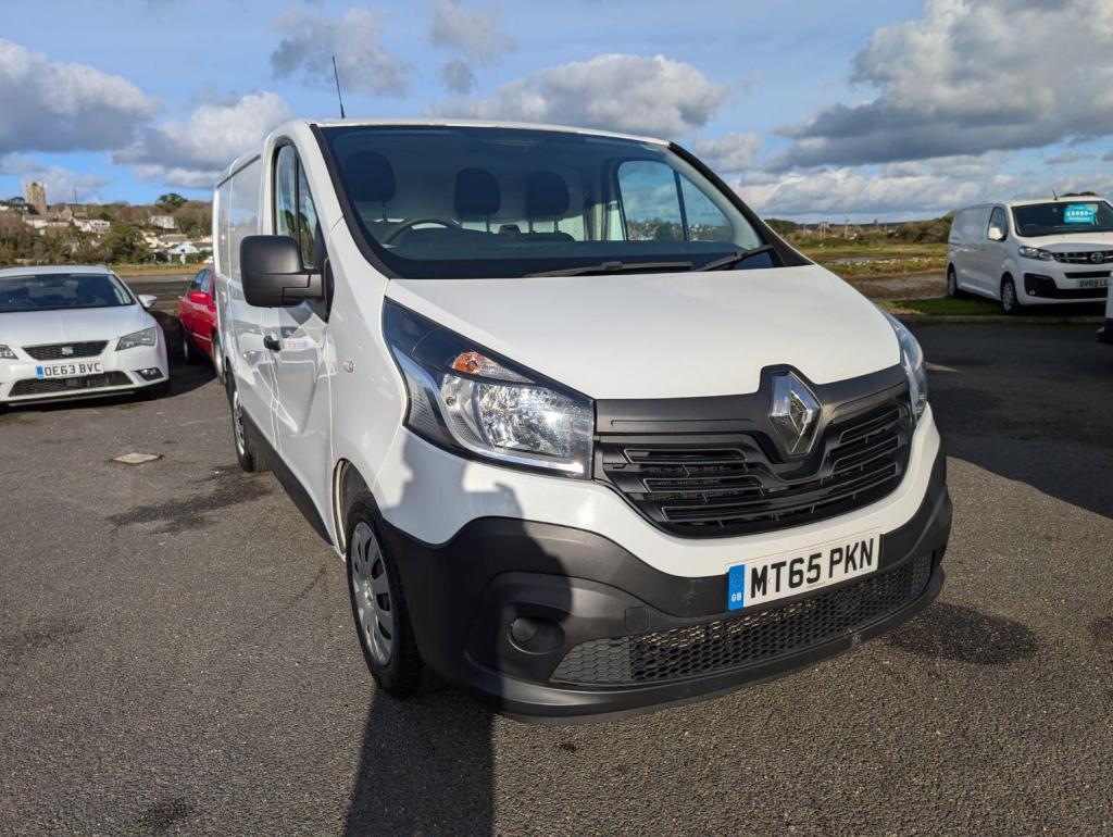 RENAULT TRAFIC